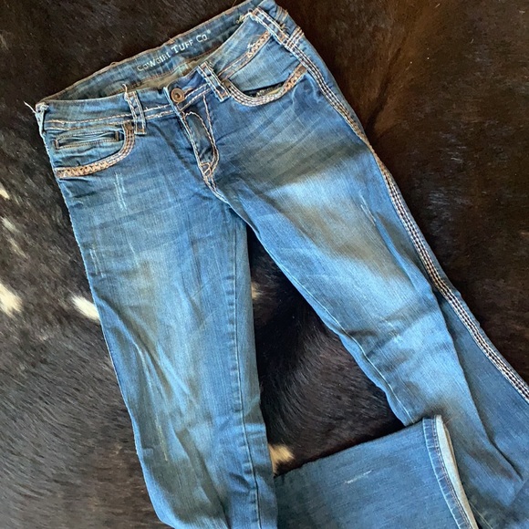 Cowgirl tuff Boot cut jeans - Picture 2 of 4